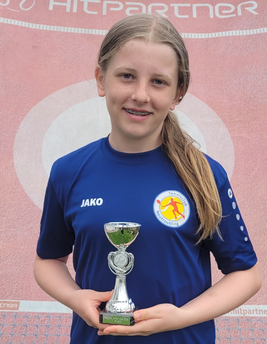 Lia Kimmerling vom TCN wird U12 Siegerin beim Raschke Turnier